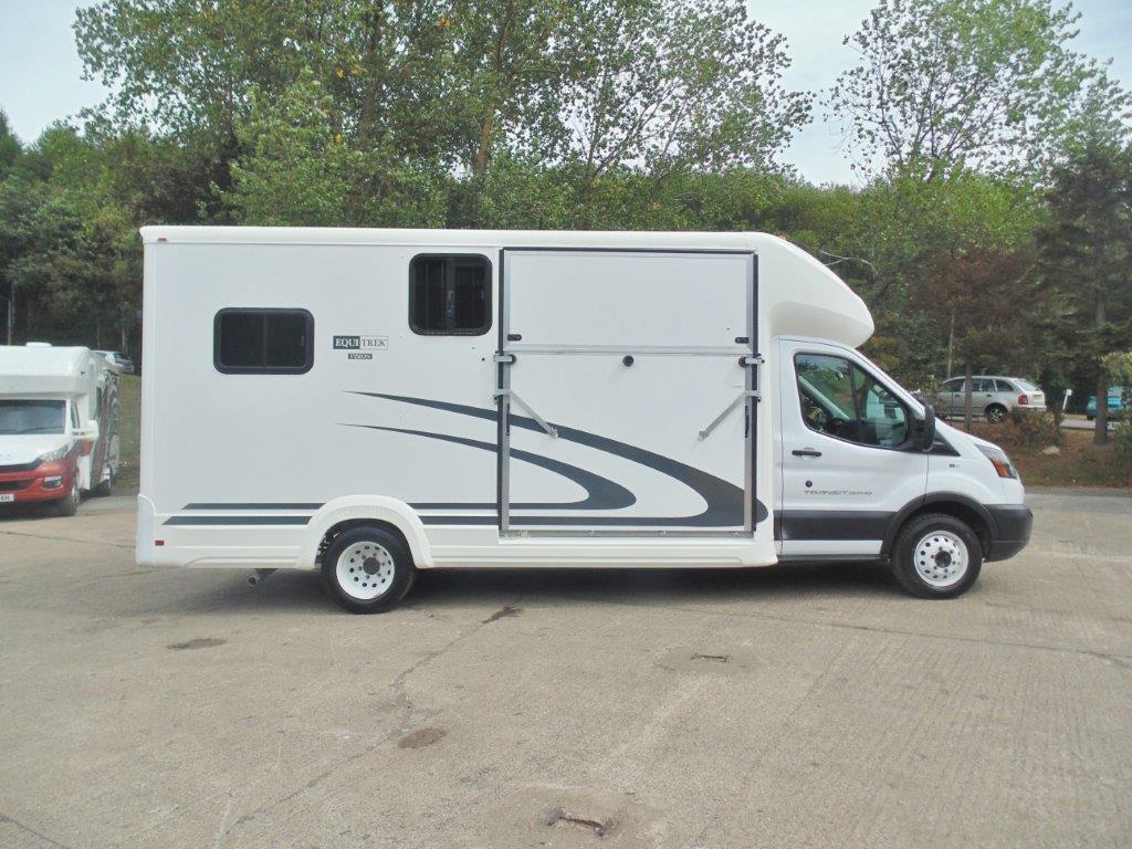 L and d trailers